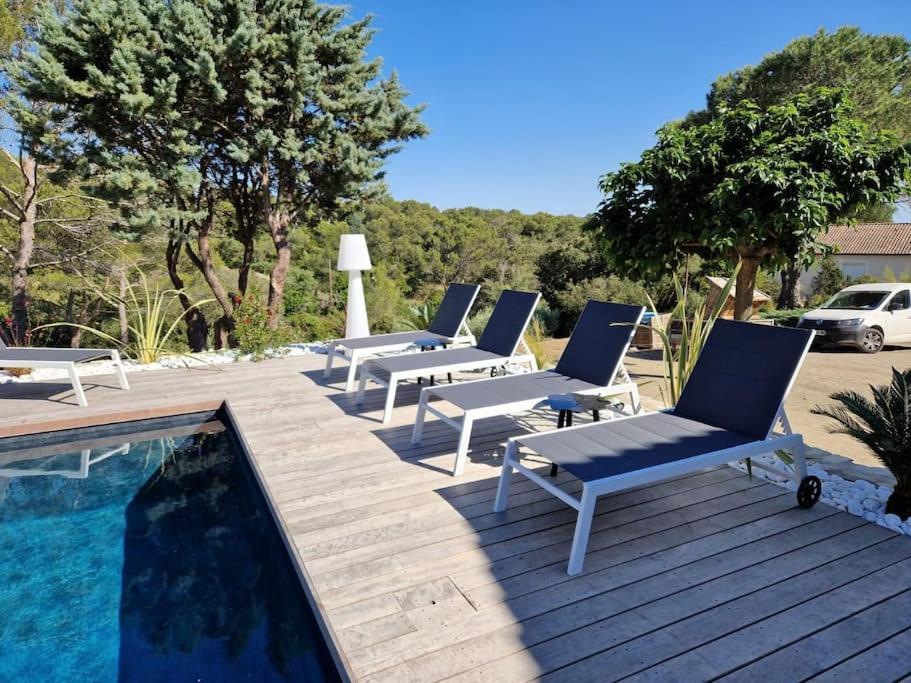 Magnifique Villa De Luxe Au Coeur De La Garrigue Nimes Luaran gambar